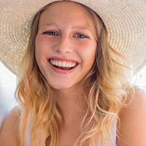 Meet your Posher, Tuyết trinh